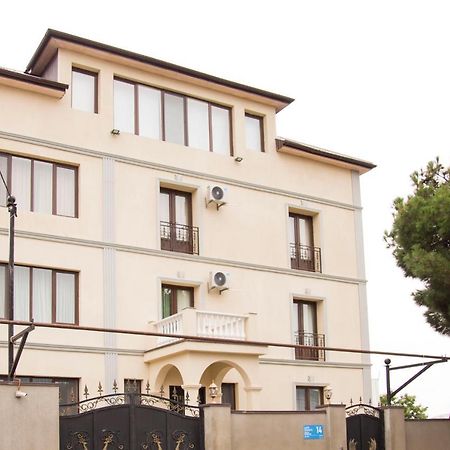 Phazisi Hotel Тбилиси Екстериор снимка