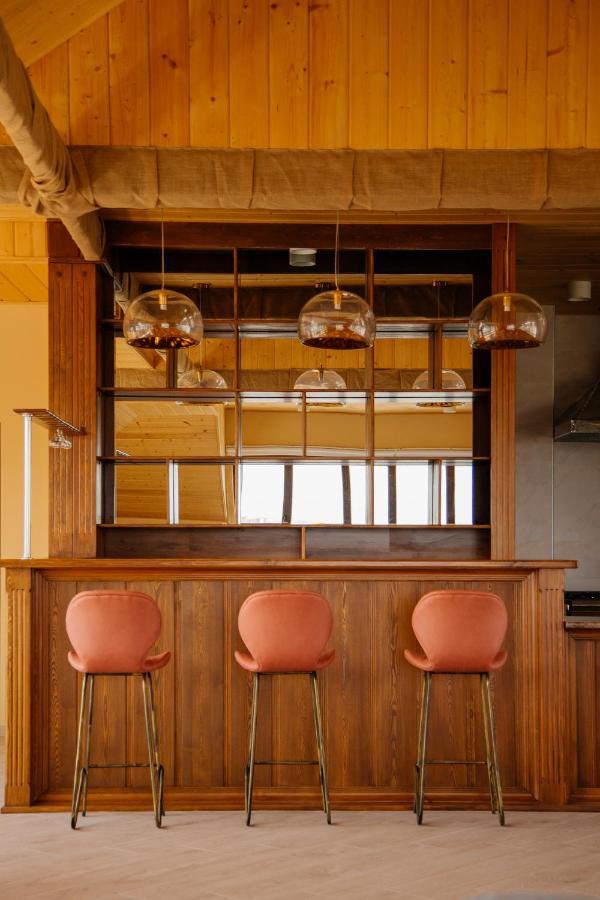 Phazisi Hotel Тбилиси Екстериор снимка